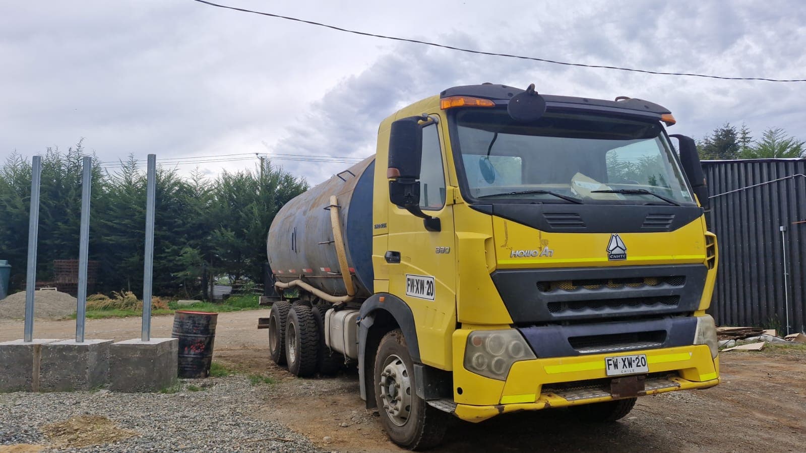 Camión Aljibe Sinotruk HOWO A7